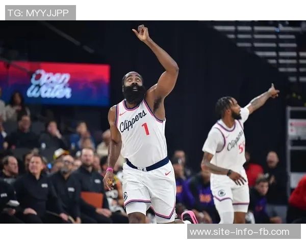 哈登谈胜利：热爱篮球将工作与激情结合赢球才是最重要的目标