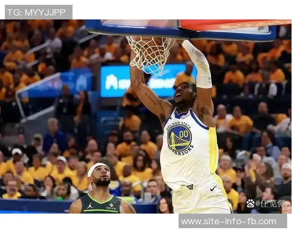 黄蜂篮板优势显著全场65-31领先爵士前场篮板21-11表现抢眼